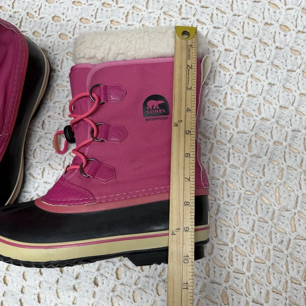 Sorel Waterproof Boots Women Sz 7 Pink Back Yoot PAC Nylon Snow